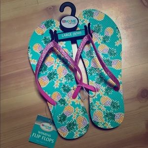 Teal Pineapple Flip Flops Size 9/10